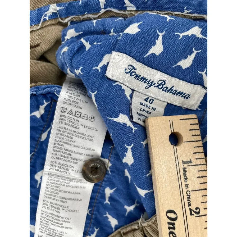 Tommy Bahama Cargo Shorts Men’s 40 Khaki Stretch Tencel Lyocell
